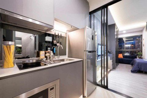Eigentumswohnung in Bangkok, Thailand, 1 Schlafzimmer  № 166943 - Foto 2
