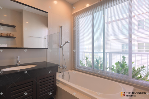 Condominio de 2 dormitorios en Bangkok, Tailandia № 186512 - foto 7