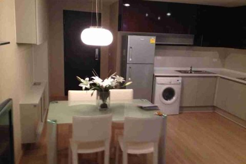 Condominio de 2 dormitorios en Phaya Thai, Bangkok, Tailandia № 183550 - foto 4