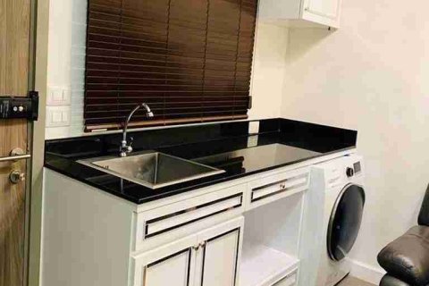 Condominio de 1 dormitorio en Bangkok, Tailandia № 183547 - foto 9