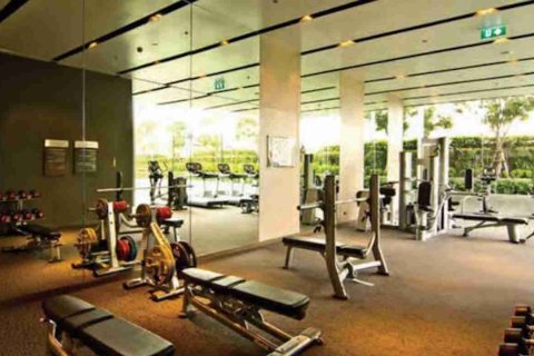 Condo in Thonburi, Bangkok, Thailand, 3 bedrooms  № 184105 - photo 3