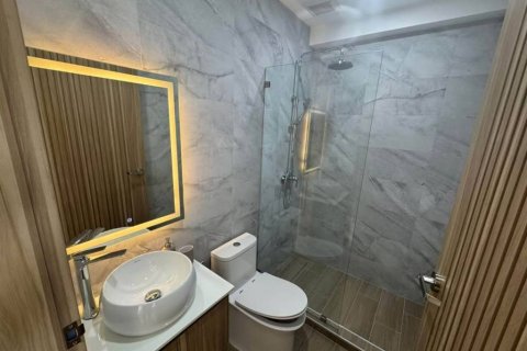 Chalet de 3 dormitorios en Phuket, Tailandia № 134478 - foto 8
