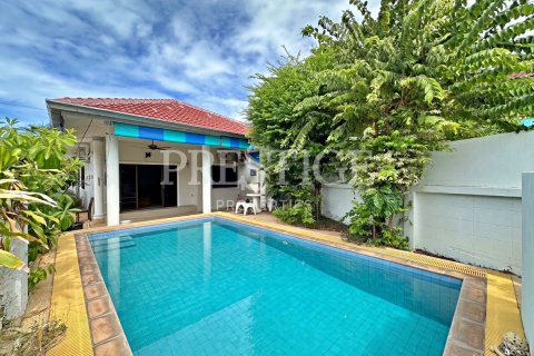 Maison à Pattaya, Thaïlande 3 chambres № 198438
