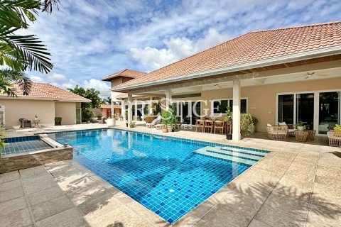 Maison à Pattaya, Thaïlande 5 chambres № 198432 - photo 27