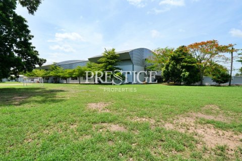 Propriété commerciale à Pattaya, Thaïlande 2100 m2 № 198434 - photo 3