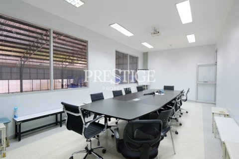 Propriété commerciale à Pattaya, Thaïlande 2100 m2 № 198434 - photo 13