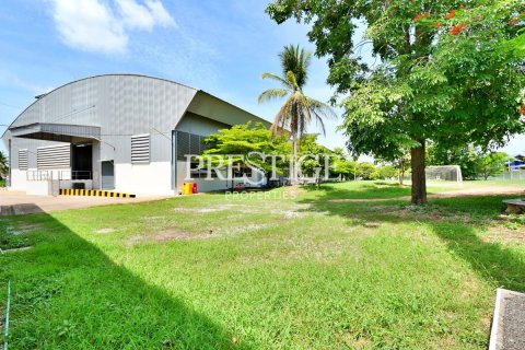 Propriété commerciale à Pattaya, Thaïlande 2100 m2 № 198434 - photo 2