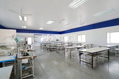 Propriété commerciale à Pattaya, Thaïlande 2100 m2 № 198434 - photo 16