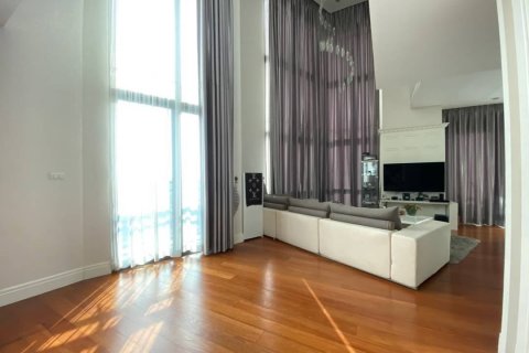 Eigentumswohnung in Watthana, Bangkok, Thailand, 3 Schlafzimmer  № 134078