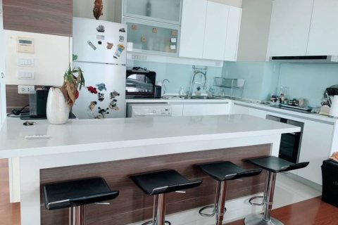 Condominio de 3 dormitorios en Watthana, Bangkok, Tailandia № 134075 - foto 6
