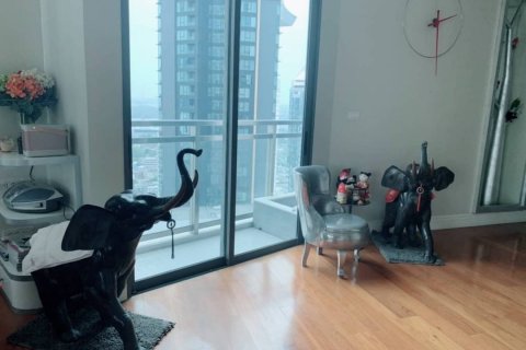 Condominio de 3 dormitorios en Watthana, Bangkok, Tailandia № 134075 - foto 5