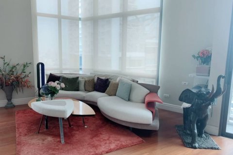 Condominio de 3 dormitorios en Watthana, Bangkok, Tailandia № 134075 - foto 2