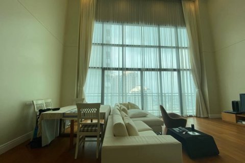 Condominio de 3 dormitorios en Watthana, Bangkok, Tailandia № 134077 - foto 4