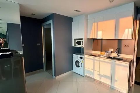 Apartamento de 1 dormitorio en Pattaya, Tailandia № 164950 - foto 3