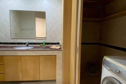 Apartamento de 2 dormitorios en Pattaya, Tailandia № 164954 - foto 17