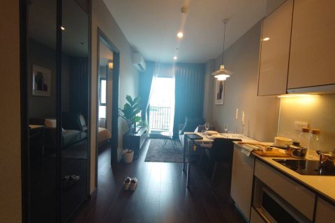 Condominio de 1 dormitorio en Bangkok, Tailandia № 135244 - foto 2