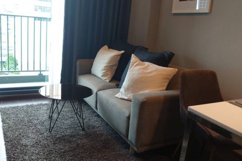 Condominio de 1 dormitorio en Bangkok, Tailandia № 135244 - foto 3