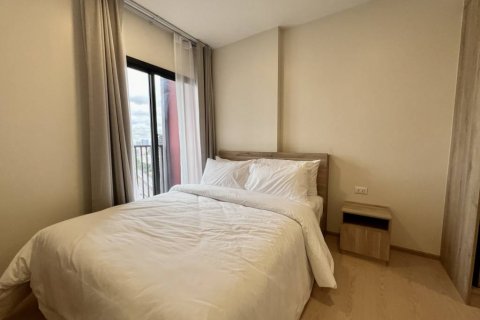 Eigentumswohnung in Bangkok, Thailand, 1 Schlafzimmer  № 135240 - Foto 2