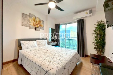 Condo in Pattaya, Thailand, 2 bedrooms № 198057 - photo 12