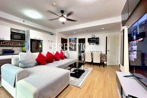 Condo in Pattaya, Thailand, 2 bedrooms № 198057 - photo 3