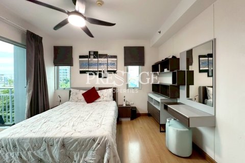 Condo in Pattaya, Thailand, 2 bedrooms № 198057 - photo 8