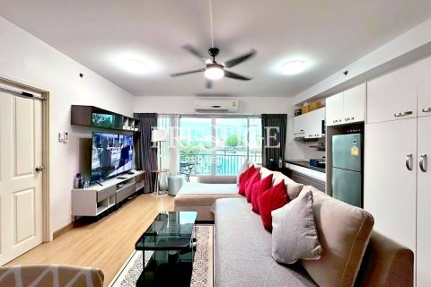 Condo à Pattaya, Thaïlande, 2 chambres  № 198057