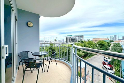 Condo in Pattaya, Thailand, 2 bedrooms № 198057 - photo 16