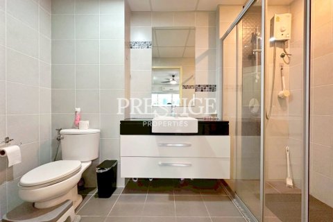 Condo in Pattaya, Thailand, 2 bedrooms № 198057 - photo 14