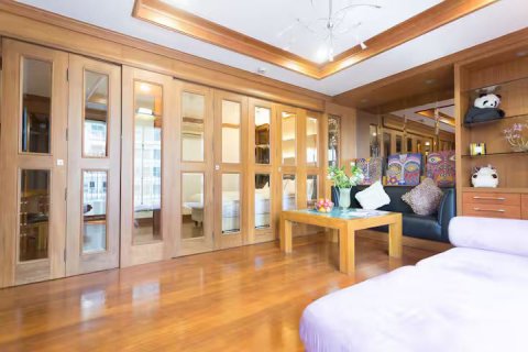 Estudio en el condominio en Watthana, Bangkok, Tailandia № 146253 - foto 5