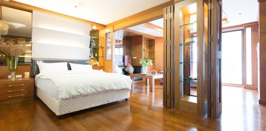 Estudio en el condominio en Watthana, Bangkok, Tailandia № 146253