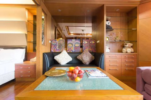 Estudio en el condominio en Watthana, Bangkok, Tailandia № 146253 - foto 7