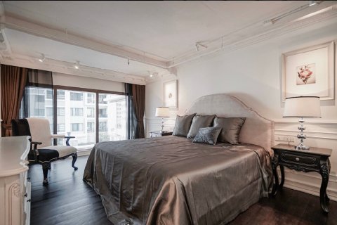 Condominio de 3 dormitorios en Bangkok, Tailandia № 143019 - foto 10