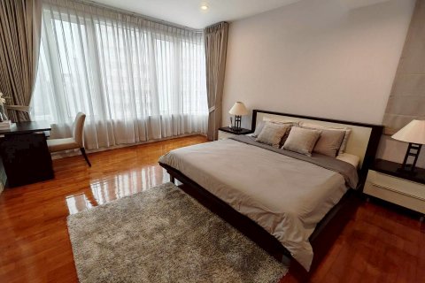 Condominio de 2 dormitorios en Bangkok, Tailandia № 143015 - foto 4