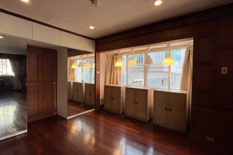 Reihenhaus in Sathon, Bangkok, Thailand 3 Schlafzimmer № 201159 - Foto 13