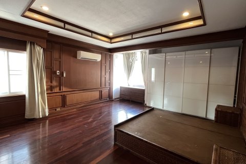 Reihenhaus in Sathon, Bangkok, Thailand 3 Schlafzimmer № 201159 - Foto 18