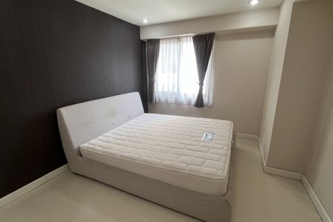 Condo à Watthana, Bangkok, Thaïlande, 3 chambres № 201160 - photo 6