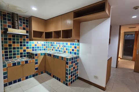 Townhouse in Watthana, Bangkok, Thailand 5 bedrooms № 201155 - photo 17