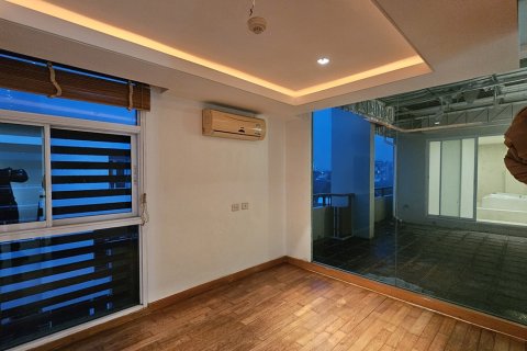 Townhouse in Watthana, Bangkok, Thailand 5 bedrooms № 201155 - photo 23