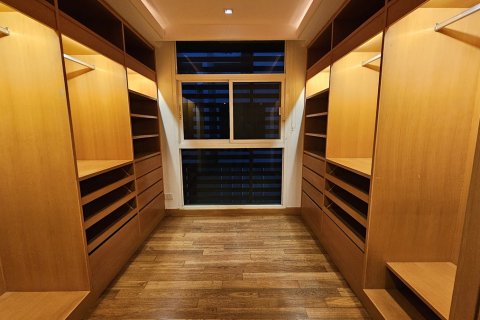 Townhouse in Watthana, Bangkok, Thailand 5 bedrooms № 201155 - photo 25