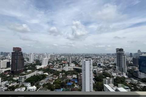 Condo in Watthana, Bangkok, Thailand, 3 bedrooms № 201157 - photo 6