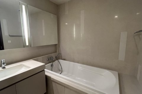 Condo in Watthana, Bangkok, Thailand, 3 bedrooms № 201157 - photo 14