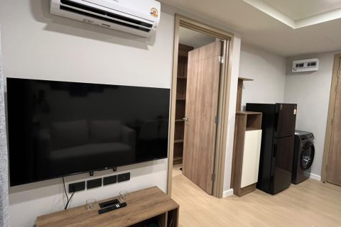Apartamento de 2 habitaciones en Pattaya, Tailandia № 209771 - foto 6