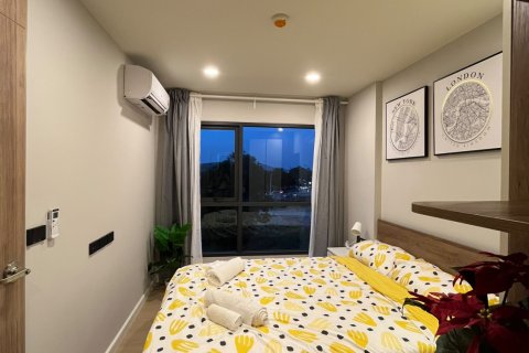 Apartamento de 2 habitaciones en Pattaya, Tailandia № 209771 - foto 8