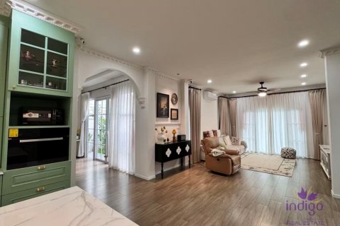 Casa de 4 dormitorios en Hang Dong, Tailandia № 209769 - foto 5