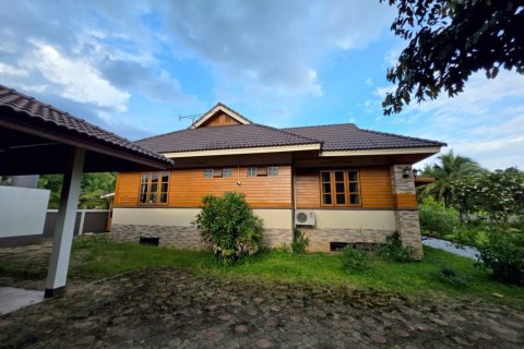 Casa de 3 dormitorios en San Sai, Tailandia № 134464 - foto 6
