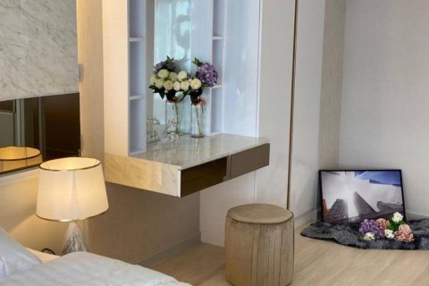 Dúplex de 2 dormitorios en Bangkok, Tailandia № 134466 - foto 10