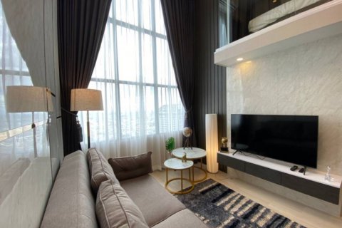 Dúplex de 2 dormitorios en Bangkok, Tailandia № 134466 - foto 2