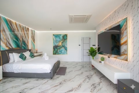 Apartamento de 2 dormitorios en Pattaya, Tailandia № 173072 - foto 8