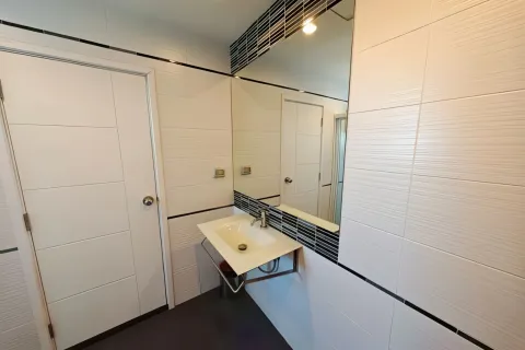 Apartamento de 1 dormitorio en Pattaya, Tailandia № 173071 - foto 16