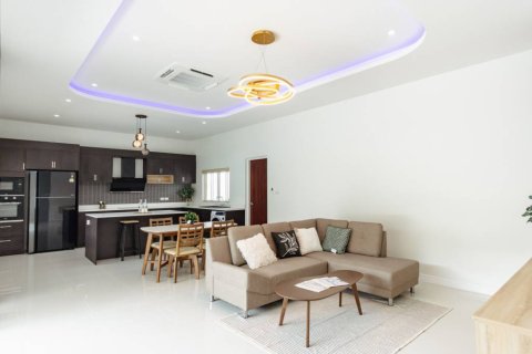 Chalet de 3 dormitorios en Hua Hin, Tailandia № 150465 - foto 5